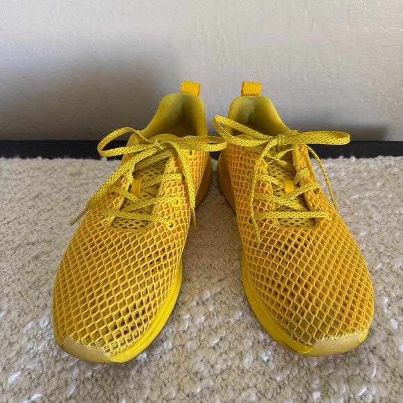 NOBULL Mesh Runner Men's Sneaker - Size 10.5 - Picture 1 of 7